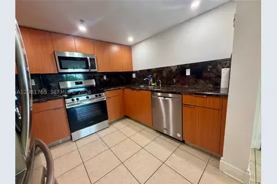 1650 Coral #504, Miami, FL 33145 - Photo 7