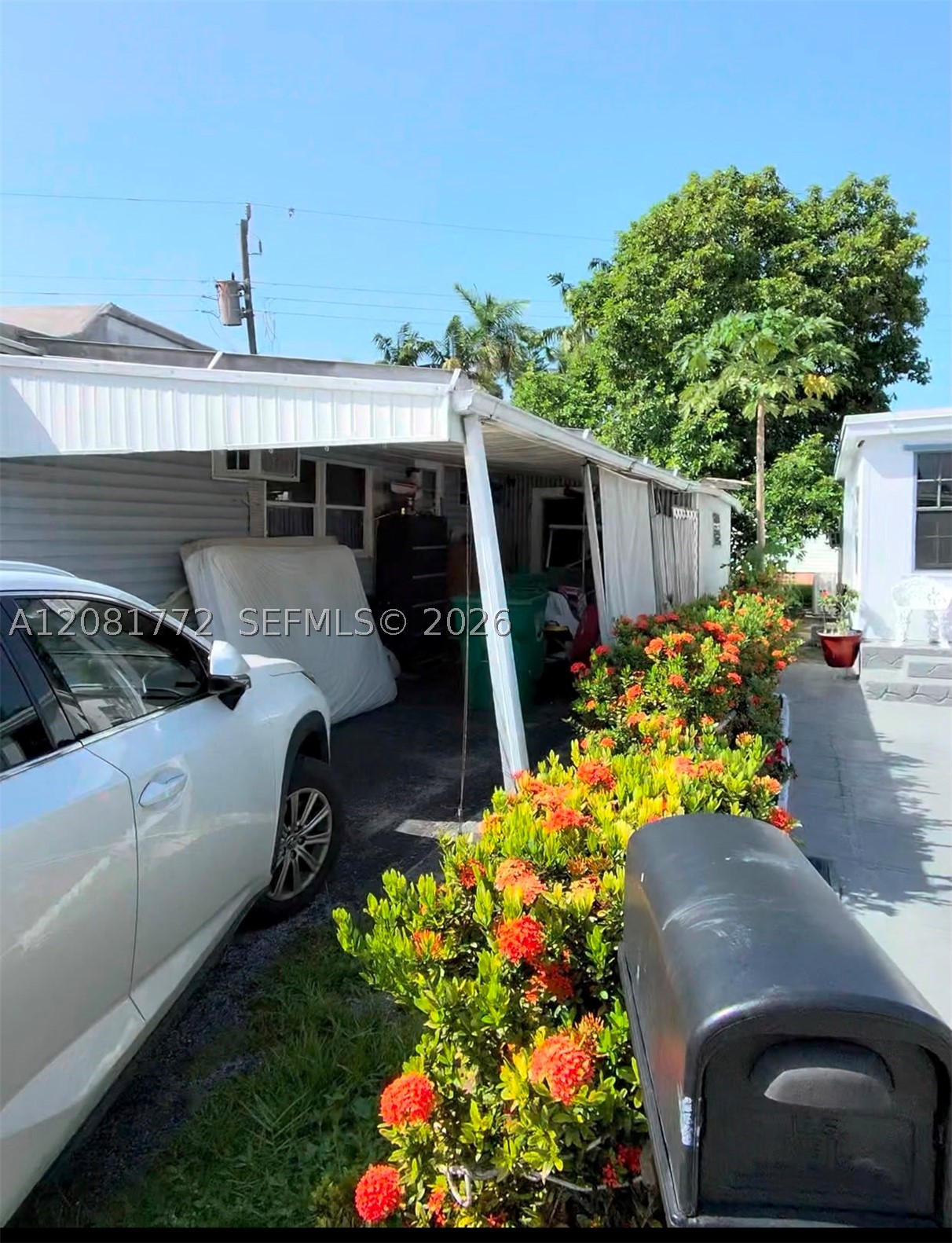 8640 SW 17th - 8640 SW 17th, Davie, FL 33324 Luxury Property | Jose Angel Pina