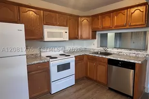 950 Constitution, Homestead, FL 33034 - Photo 11