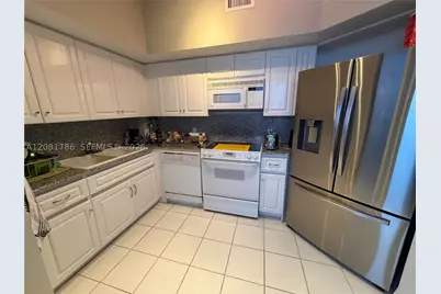 6301 Collins #LPH4, Miami Beach, FL 33141 - Photo 5
