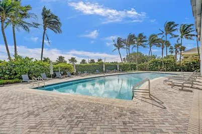 [Address not provided], Miami Beach, FL 33141 - Photo 17