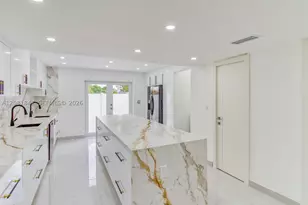 5235 SW 40th, Dania Beach, FL 33314 - Photo 3