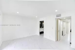 5235 SW 40th, Dania Beach, FL 33314 - Photo 13