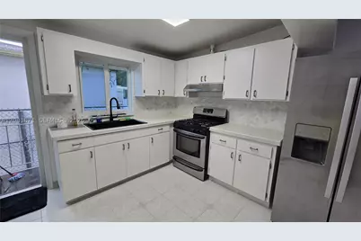 5911 SW 6th #2, Miami, FL 33144 - Photo 7