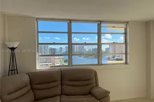 1833 S Ocean, Hallandale Beach, FL 33009 - Photo 7