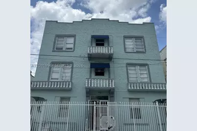 967 SW 5th #16, Miami, FL 33130 - Photo 1