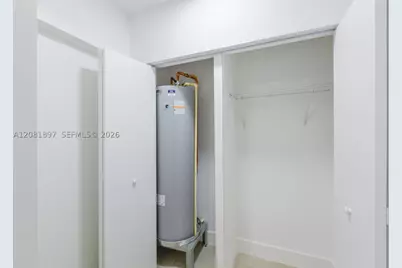 505 SW 7th #6, Miami, FL 33130 - Photo 15