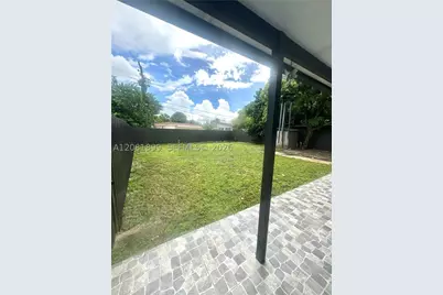 6605 W 6th, Hialeah, FL 33012 - Photo 15