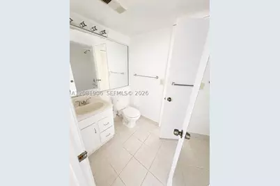 10131 W Sunrise #204, Plantation, FL 33322 - Photo 3