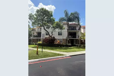 10131 W Sunrise #204, Plantation, FL 33322 - Photo 11