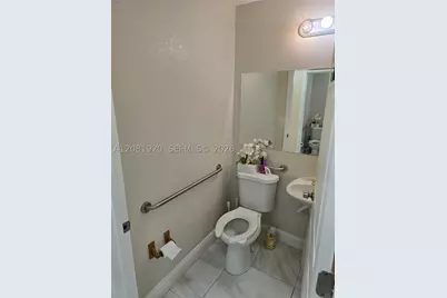 4448 Inverrary #M, Lauderhill, FL 33319 - Photo 15