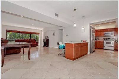 4000 N Hills #29, Hollywood, FL 33021 - Photo 1