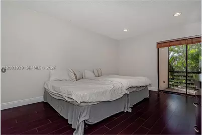 4000 N Hills #29, Hollywood, FL 33021 - Photo 13