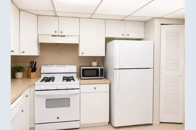17911 NW 68th #M201, Hialeah, FL 33015 - Photo 3