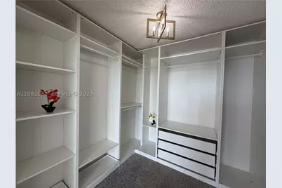 1000 Parkview #531, Hallandale Beach, FL 33009 - Photo 21