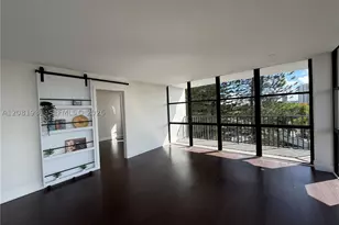 1000 Parkview, Hallandale Beach, FL 33009 - Photo 9