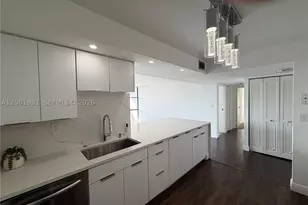 1000 Parkview, Hallandale Beach, FL 33009 - Photo 23