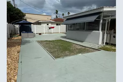 52 45th, Treasure Island, FL 33706 - Photo 21