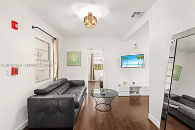 1032 Michigan #D, Miami Beach, FL 33139 - Photo 5