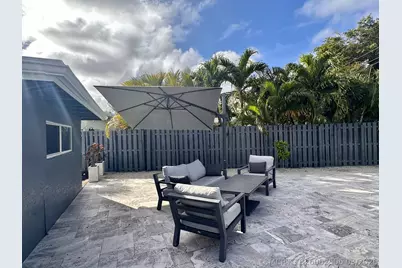 525 NE 27th Street, Wilton Manors, FL 33334 - Photo 3