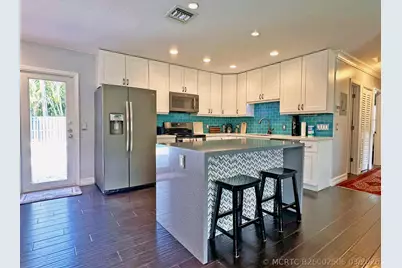 525 NE 27th Street, Wilton Manors, FL 33334 - Photo 15