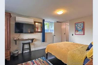 525 NE 27th Street, Wilton Manors, FL 33334 - Photo 37