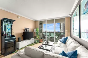350 SE 2nd St, Fort Lauderdale, FL 33301 - Photo 17