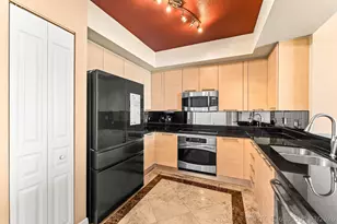 350 SE 2nd St, Fort Lauderdale, FL 33301 - Photo 9