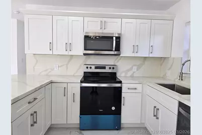 1848 NW 55th Avenue #4x, Lauderhill, FL 33313 - Photo 3