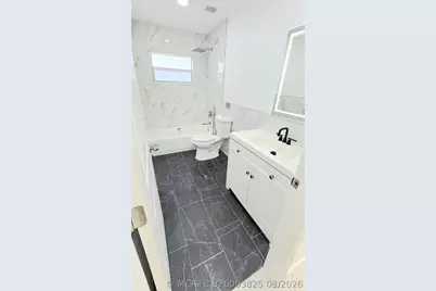 1848 NW 55th Avenue #4x, Lauderhill, FL 33313 - Photo 11