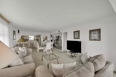 907 Marina Drive #401, North Palm Beach, FL 33408 - Photo 9