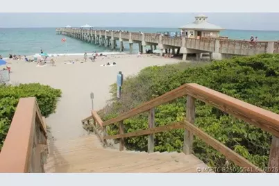 907 Marina Drive #401, North Palm Beach, FL 33408 - Photo 21
