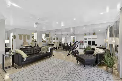 202 Oxford 200, West Palm Beach, FL 33417 - Photo 11