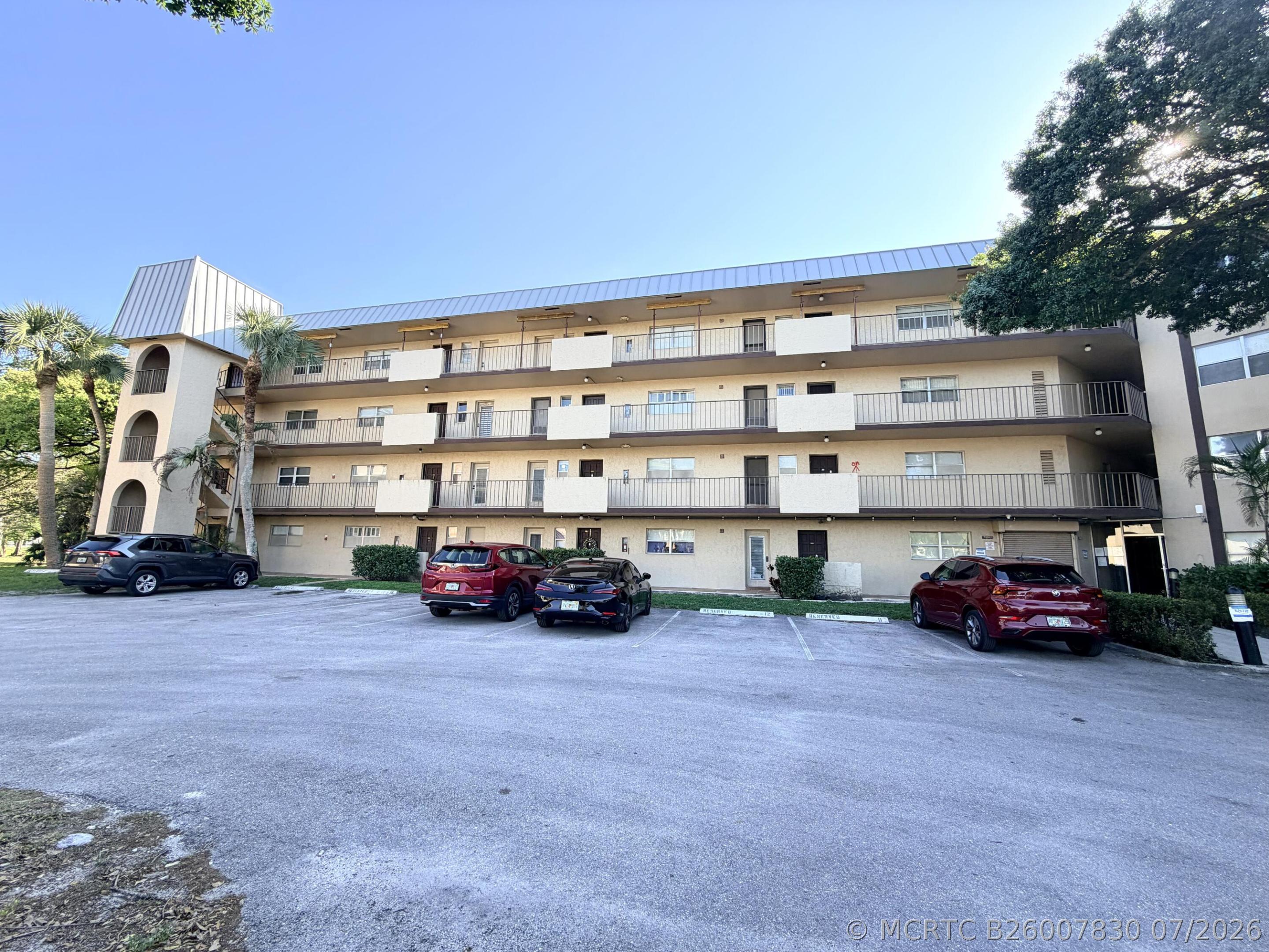 6260 S Falls Cir Dr #201 - 6260 S Falls Cir Dr #201, Lauderhill, FL 33319 Luxury Property | Jose Angel Pina