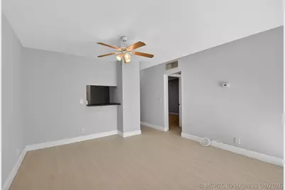 1432 S Lakeside Drive #4, Lake Worth, FL 33460 - Photo 21