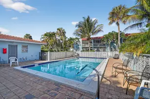 1432 S Lakeside Dr, Lake Worth, FL 33460 - Photo 43