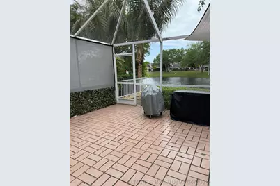 1120 W Lakes Drive, Deerfield Beach, FL 33442 - Photo 21