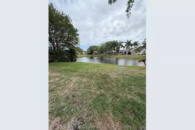 1120 W Lakes Drive, Deerfield Beach, FL 33442 - Photo 27
