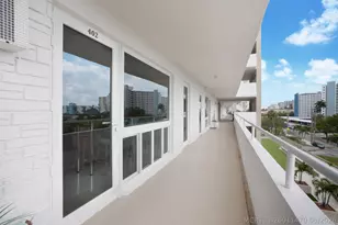 201 N Riverside Dr, Pompano Beach, FL 33062 - Photo 29