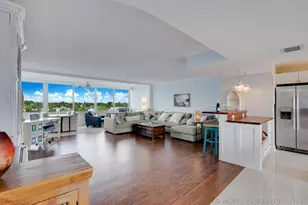201 N Riverside Dr, Pompano Beach, FL 33062 - Photo 9