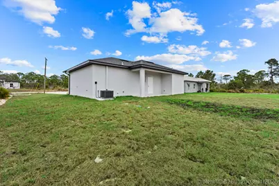 1092 Breckinridge Avenue, Lake Placid, FL 33852 - Photo 3