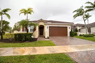 8253 NW 118th Way NW, Parkland, FL 33076 - Photo 25
