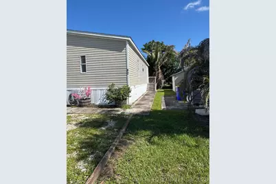 5000 SE Federal Highway #82, Stuart, FL 34997 - Photo 3