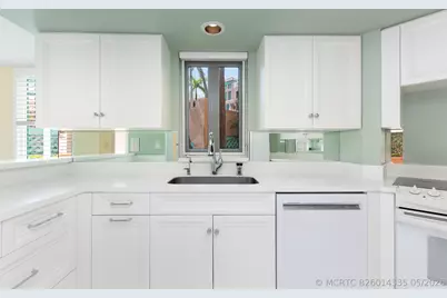 120 SE 5th Avenue #Apt 128, Boca Raton, FL 33432 - Photo 13