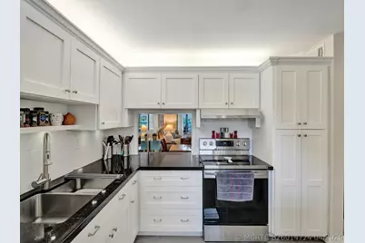 6080 N Sabal Palm Boulevard #Unit 305, Tamarac, FL 33319 - Photo 5