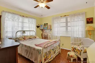1931 NE 27th St, Lighthouse Point, FL 33064 - Photo 31