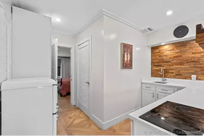 338 Princeton Drive, Lake Worth, FL 33460 - Photo 21