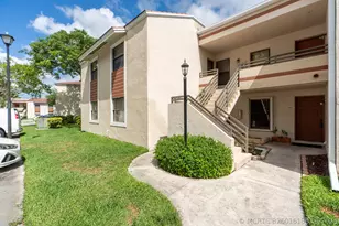 9819 NW 3rd Ct, Plantation, FL 33324 - Photo 1