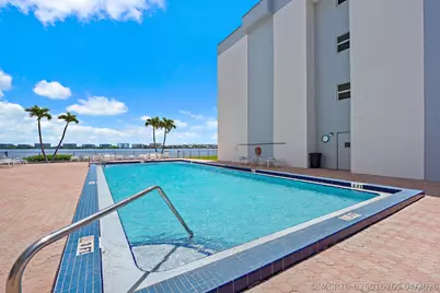 1516 S Lakeside Drive #106, Lake Worth, FL 33460 - Photo 13