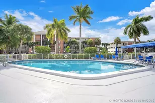 465 Paradise Isle Blvd, Hallandale Beach, FL 33009 - Photo 23